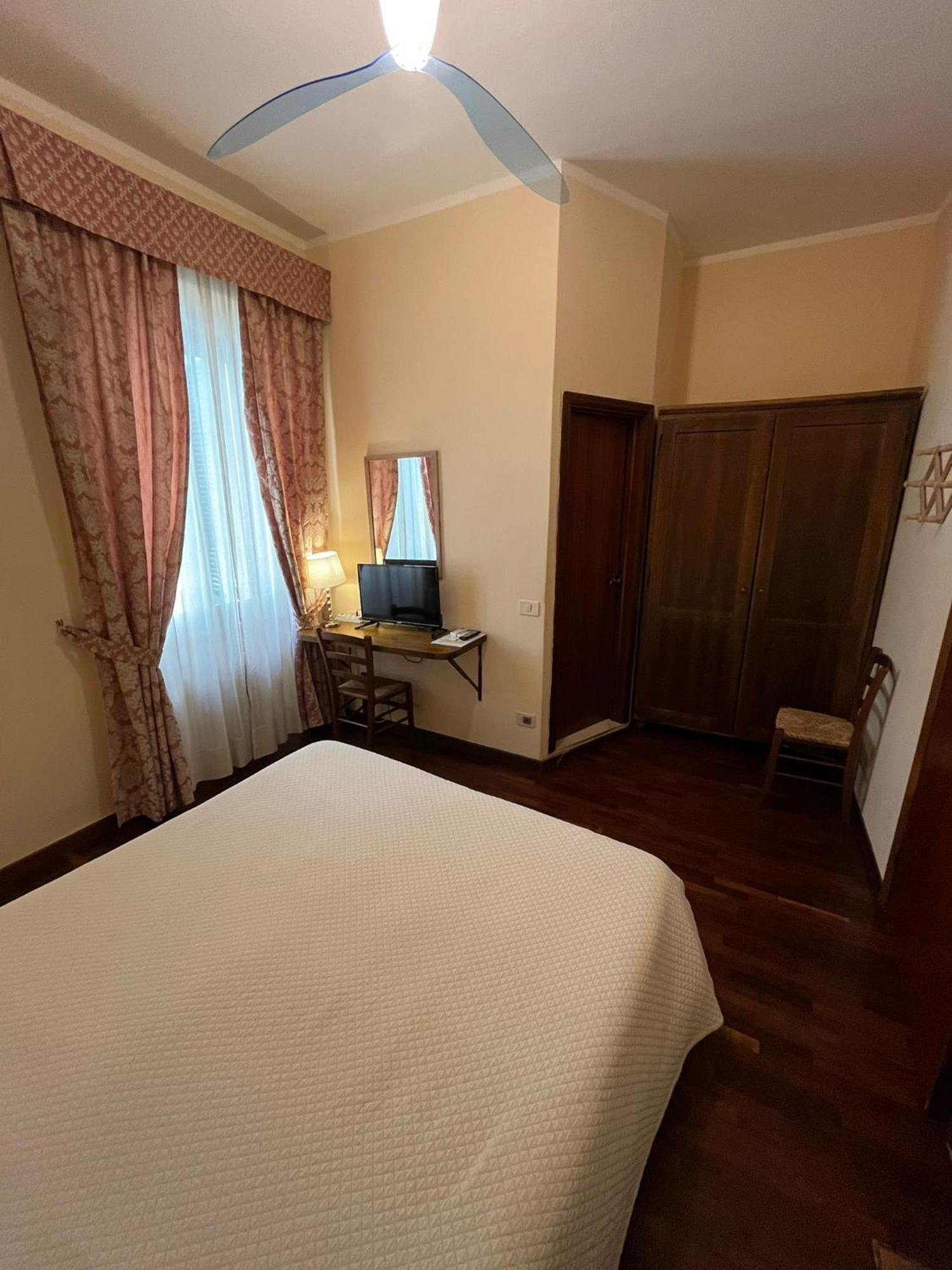 Affittacamere Mazzini 78 Grosseto Kültér fotó
